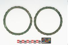 Foto von Bronzeknotenfußring (NHMW-PRAE-003439)